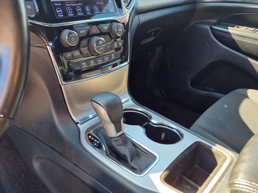 2019 Jeep Grand Cherokee LAREDO