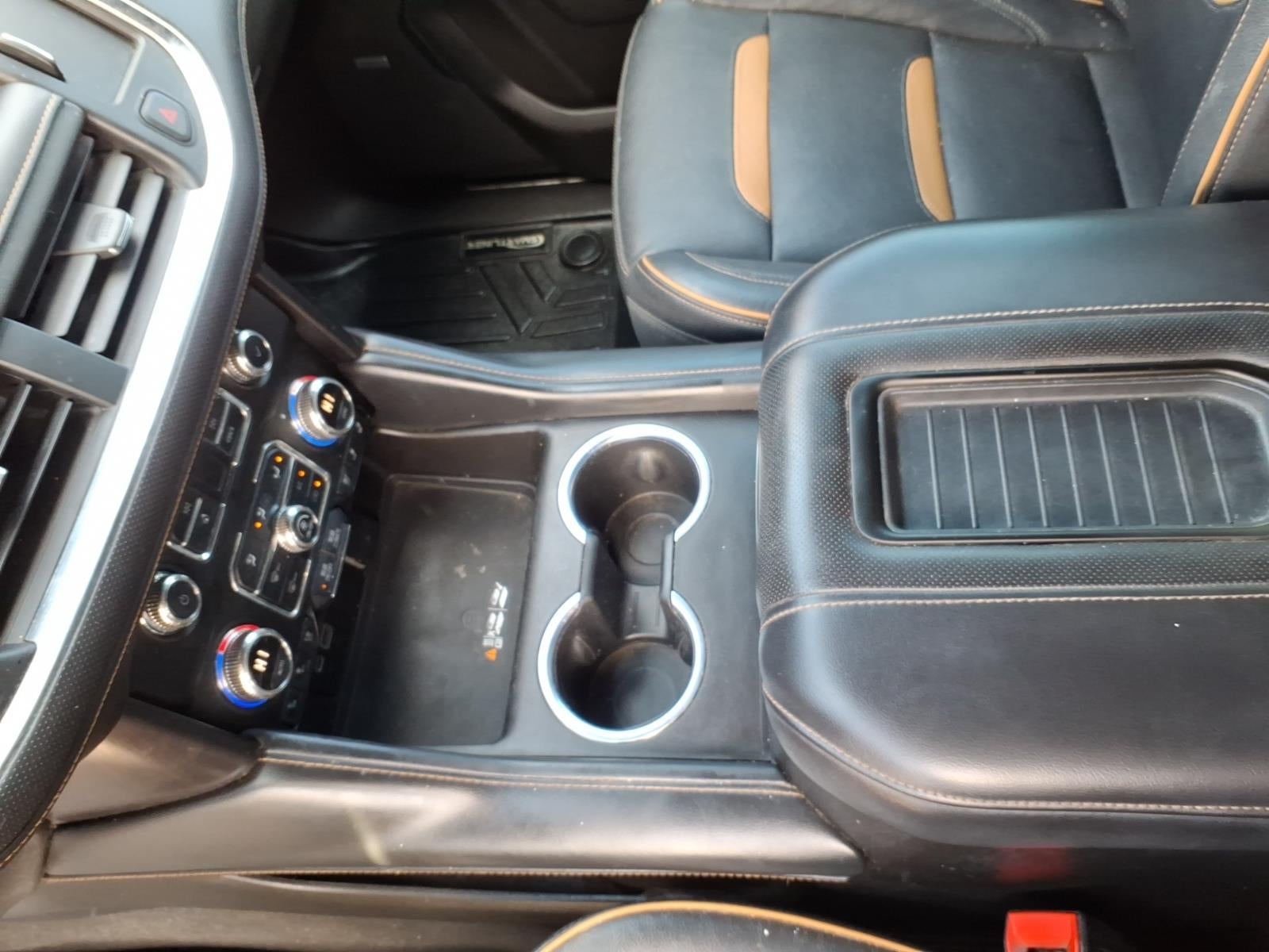 2021 GMC Yukon XL AT4