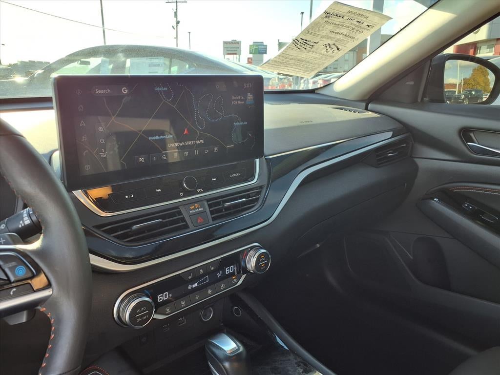 2023 Nissan Altima 2.0 SR