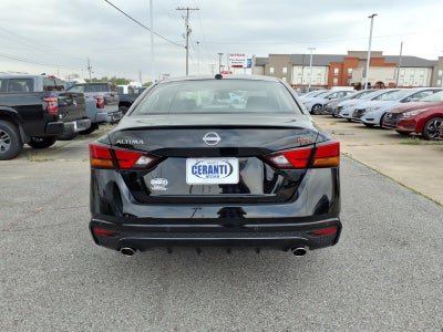 2026 Nissan Altima SR