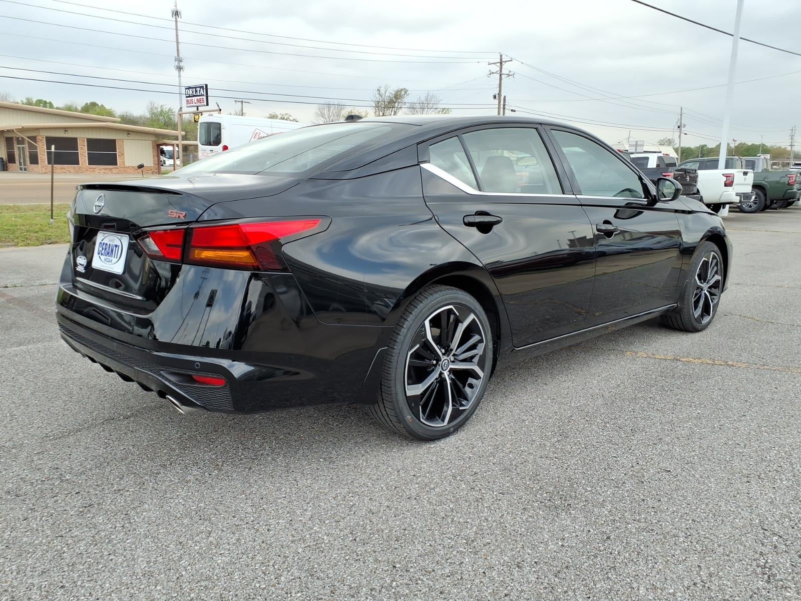 2026 Nissan Altima SR