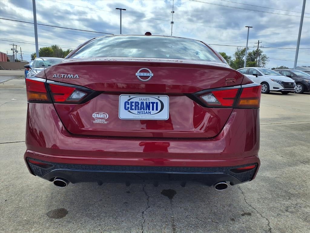2024 Nissan Altima SR