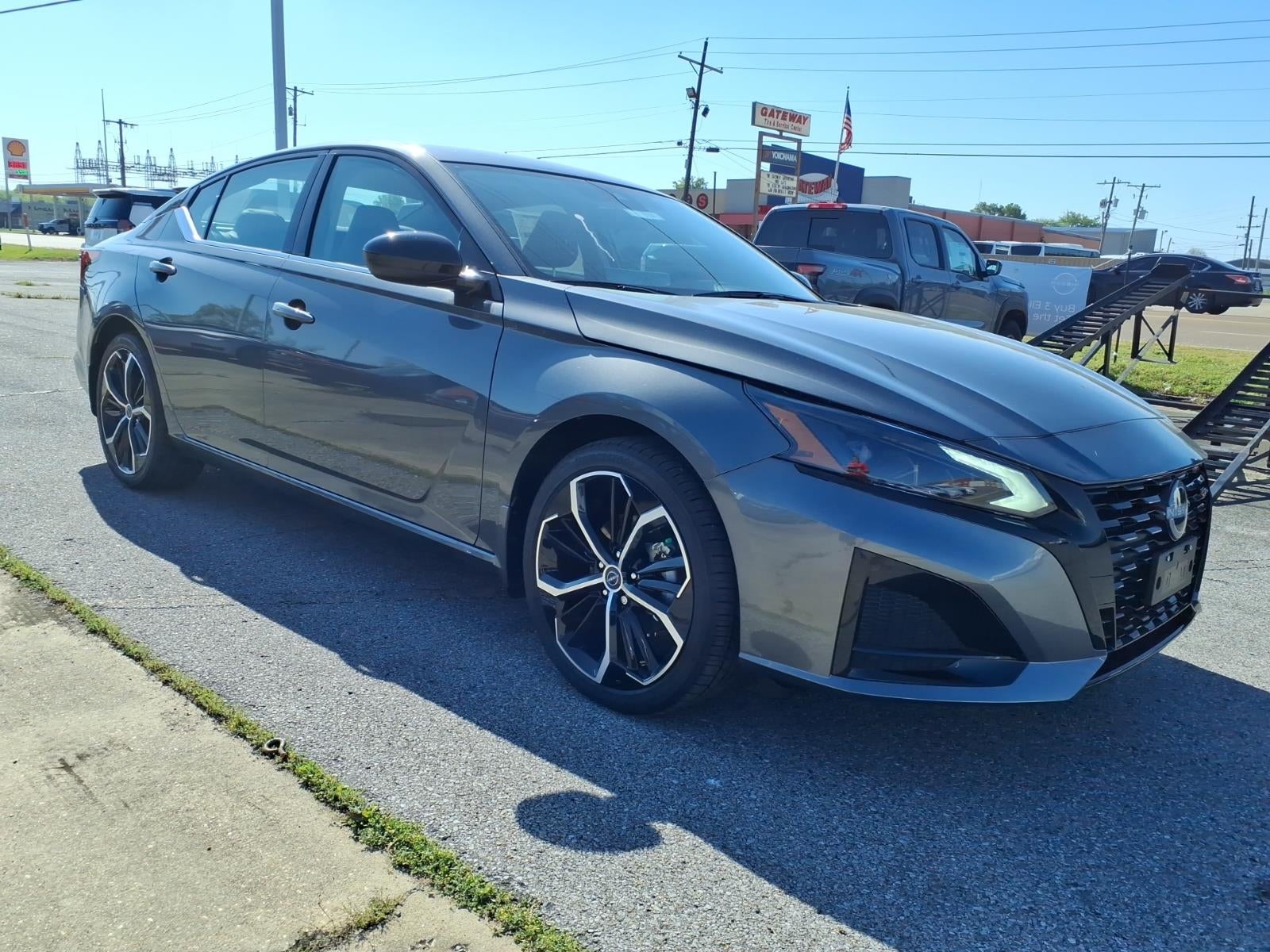 2026 Nissan Altima SR