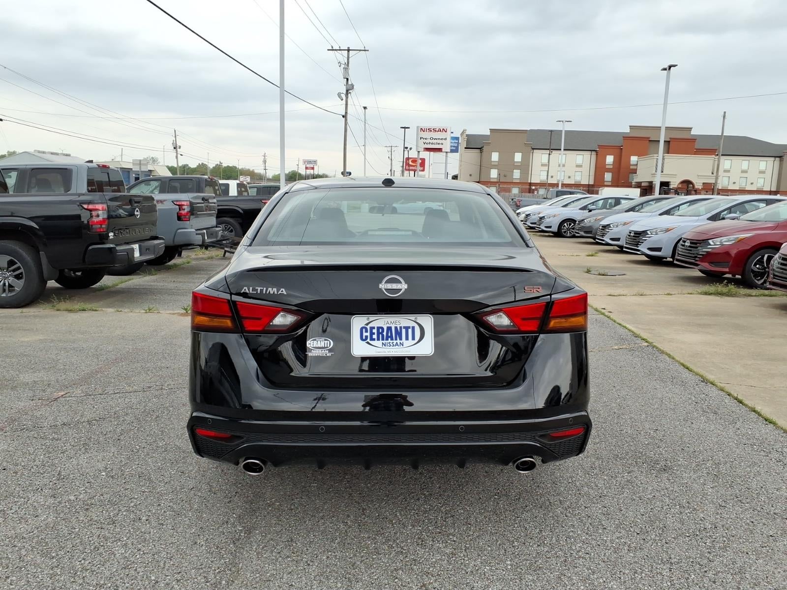 2026 Nissan Altima SR