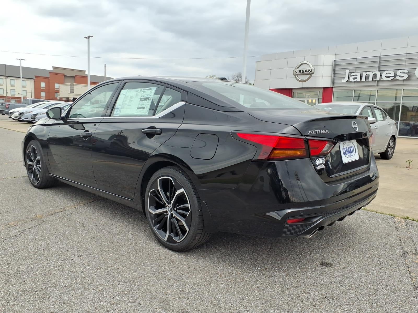 2026 Nissan Altima SR