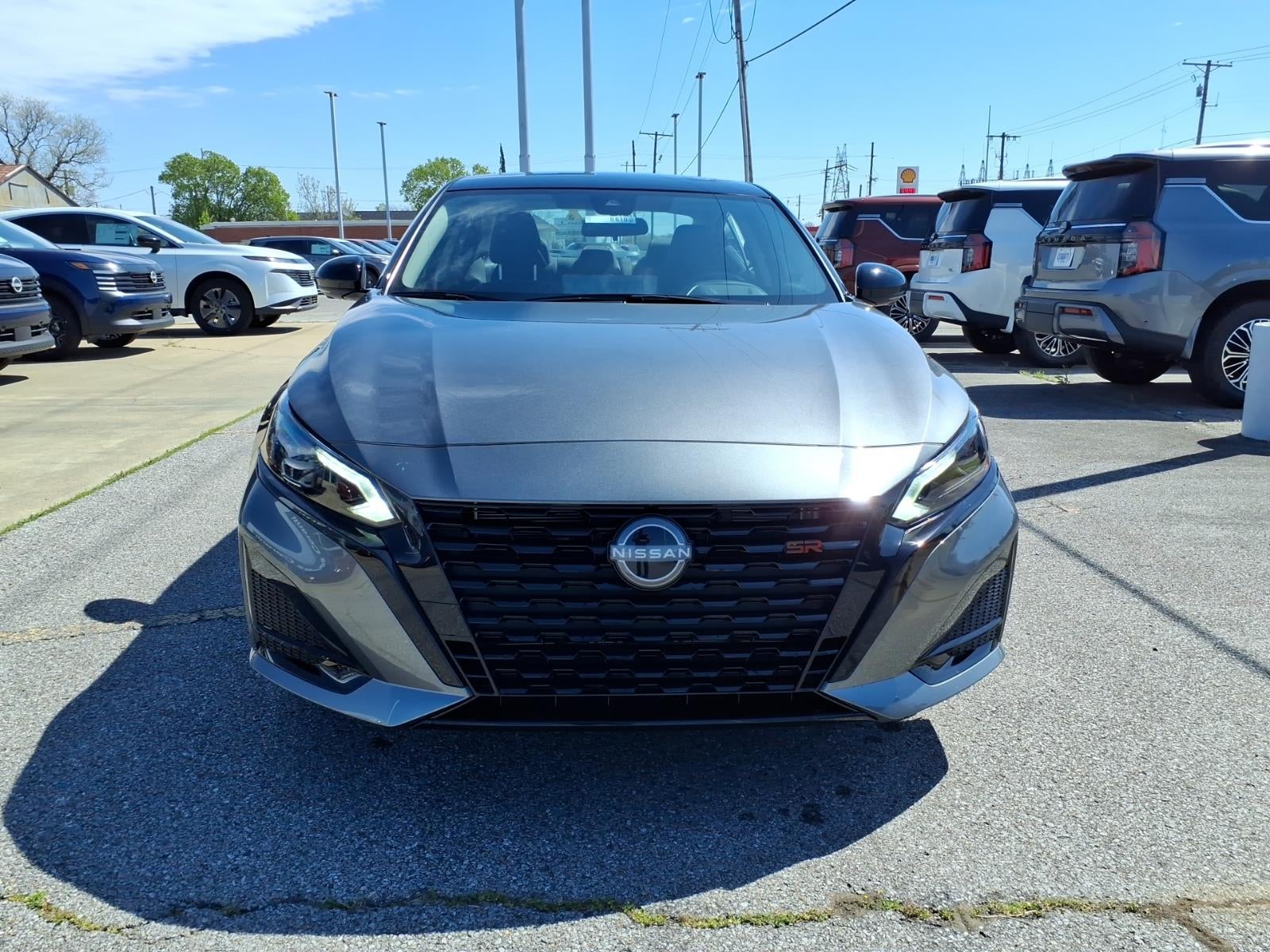 2026 Nissan Altima SR