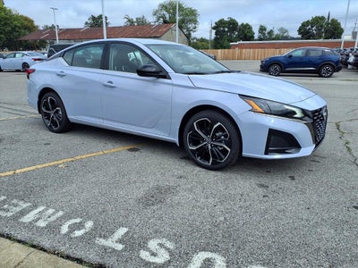 2025 Nissan Altima SR