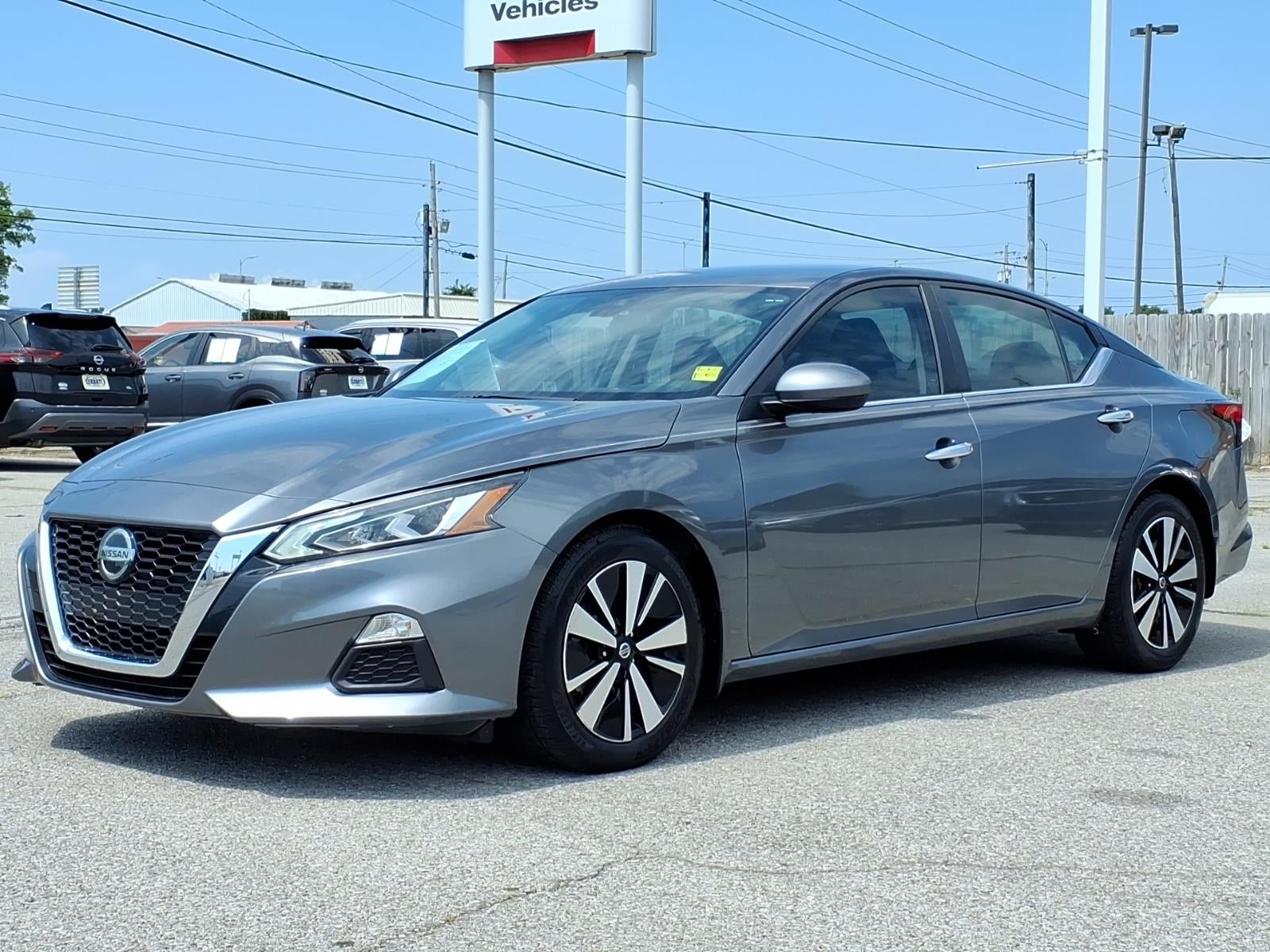 2022 Nissan Altima 2.5 SV
