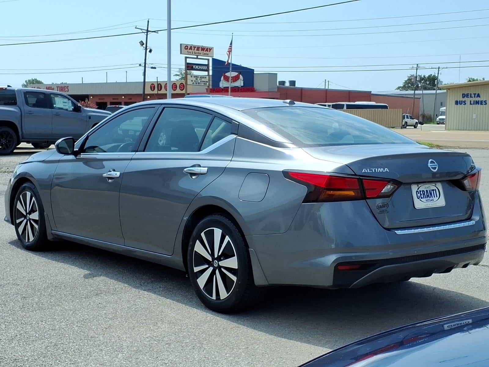 2022 Nissan Altima 2.5 SV