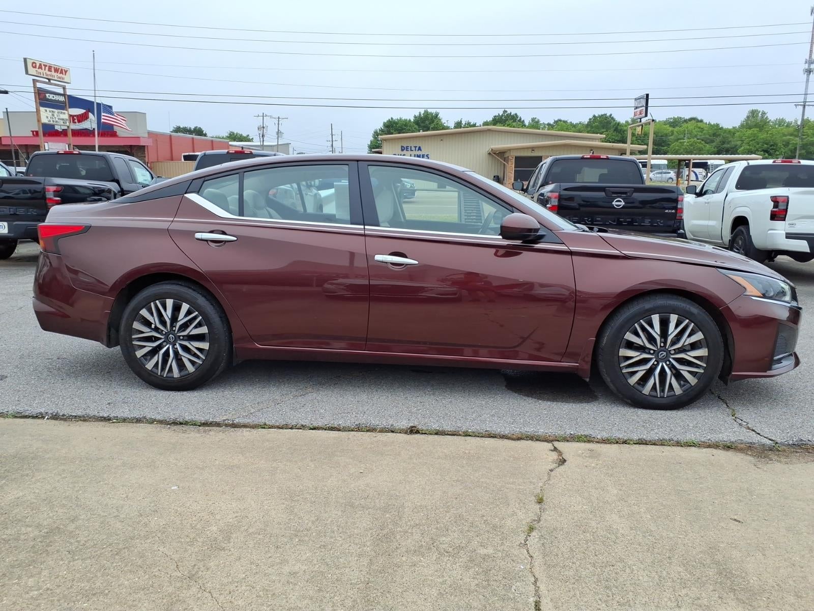 2023 Nissan Altima 2.5 SV