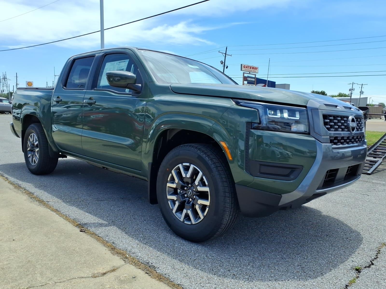 2026 Nissan Frontier Crew Cab SV