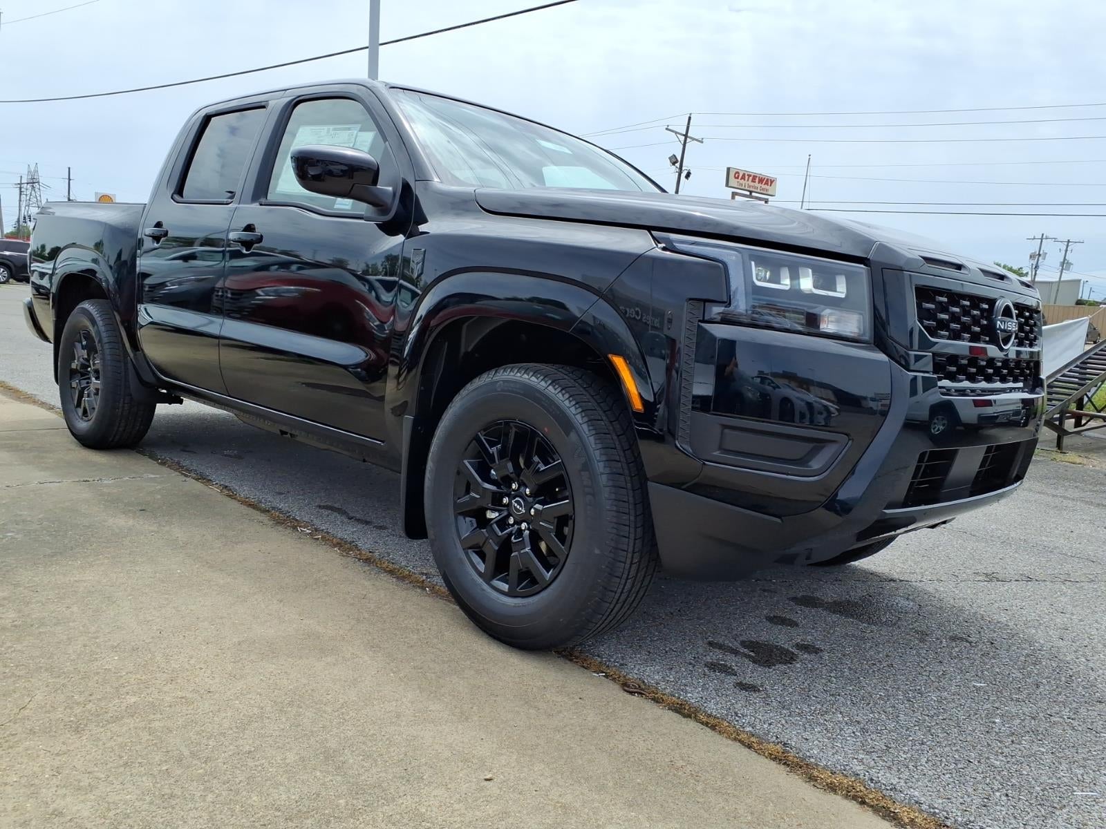 2026 Nissan Frontier Crew Cab SV