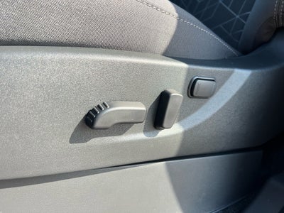 2025 Nissan Frontier Crew Cab SV