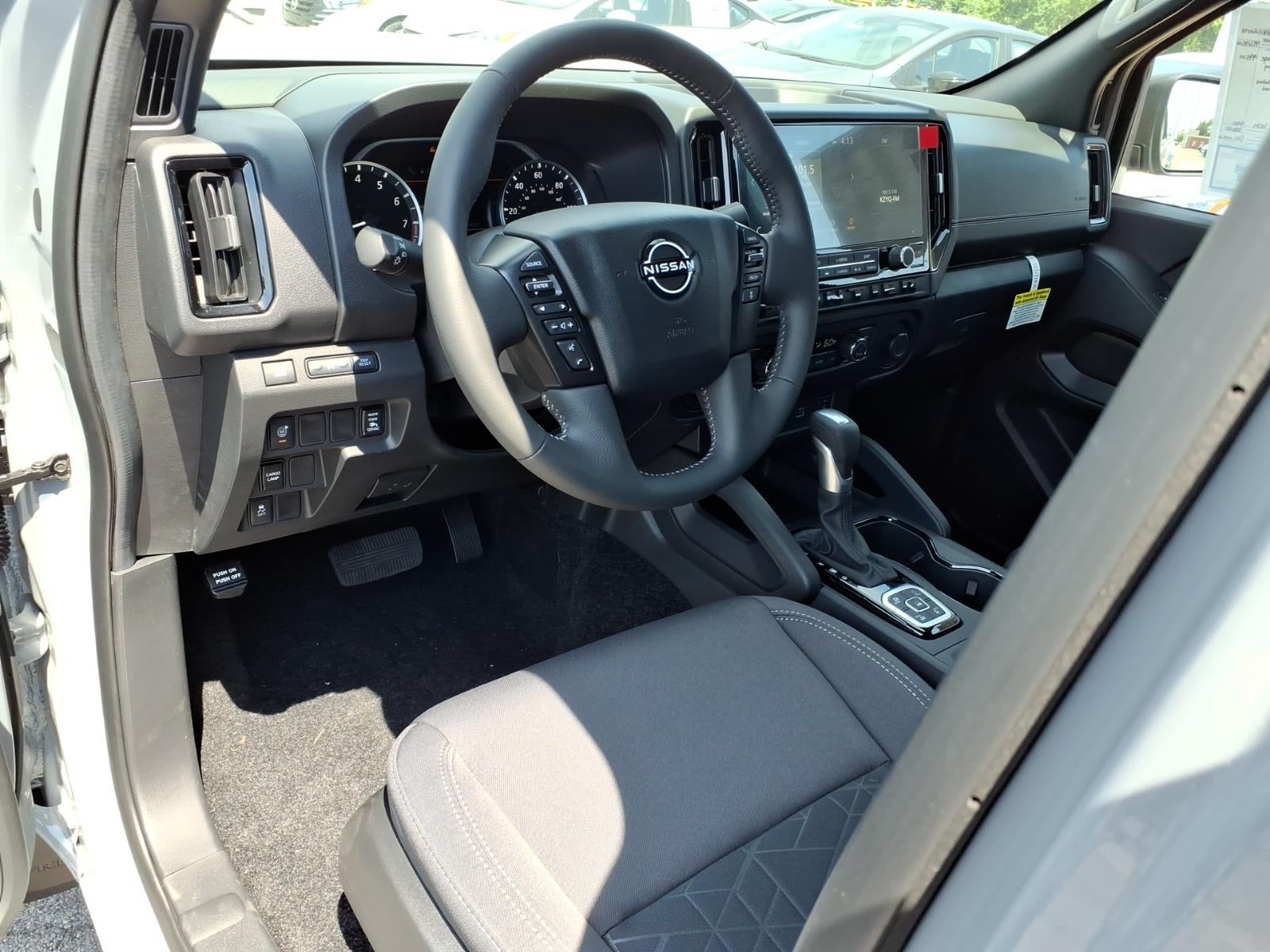 2026 Nissan Frontier Crew Cab SV
