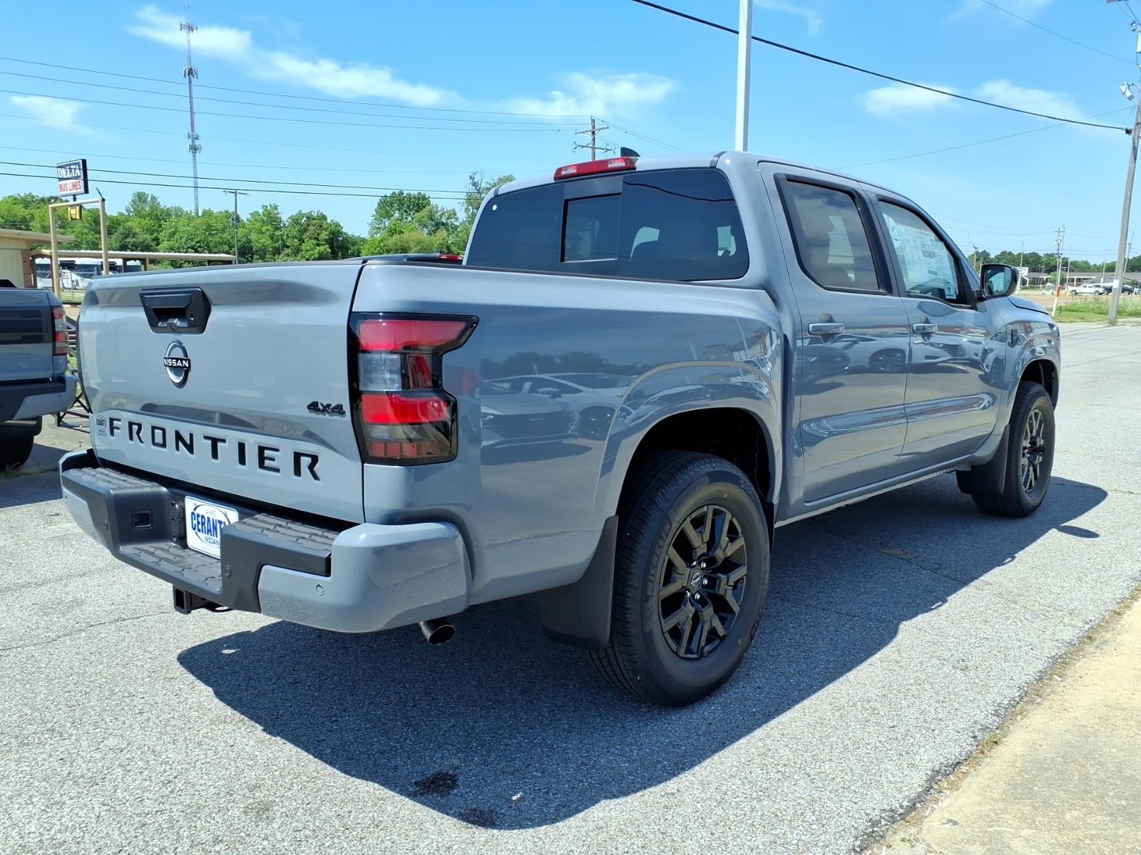 2026 Nissan Frontier Crew Cab SV