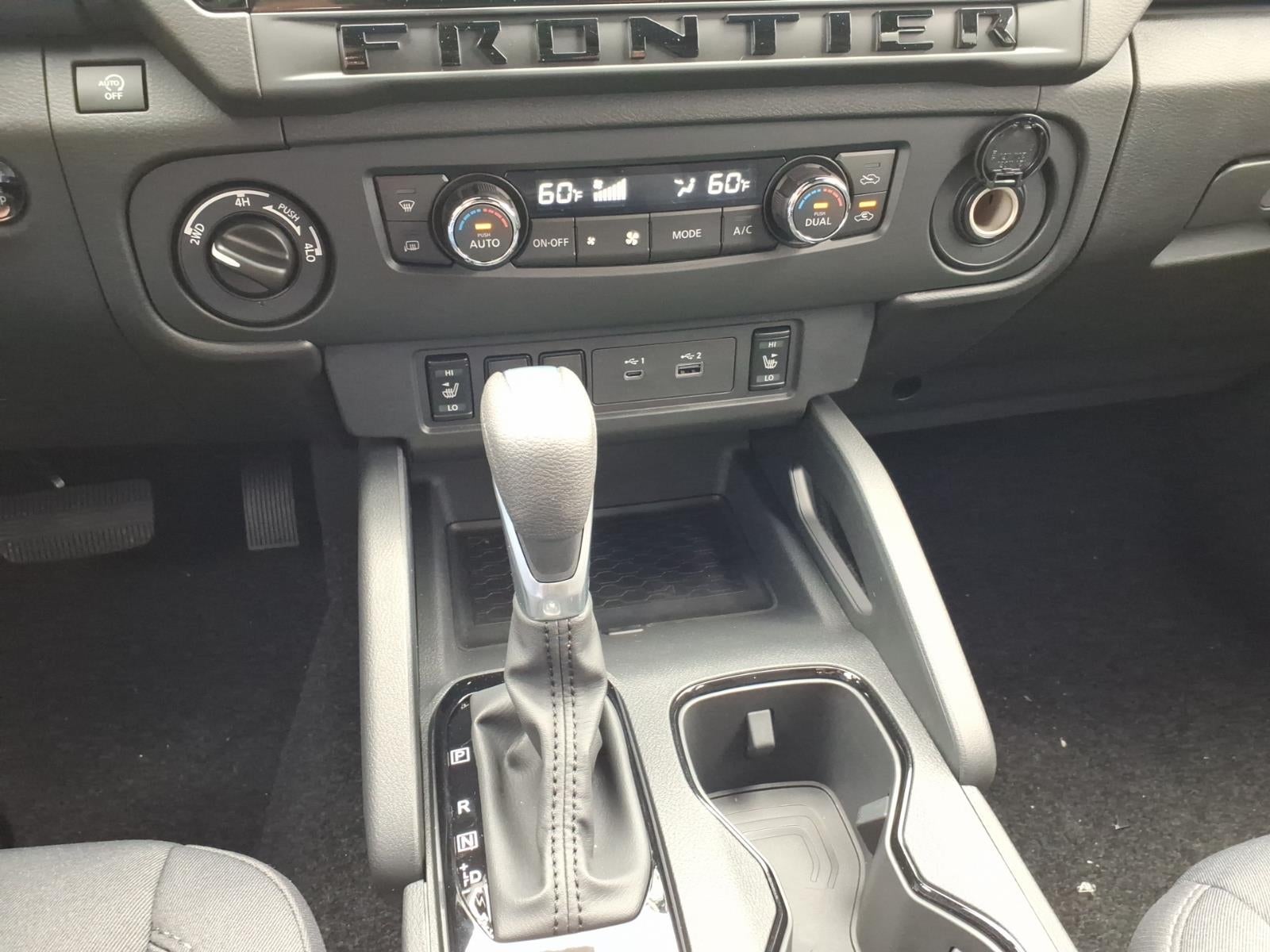 2026 Nissan Frontier Crew Cab SV