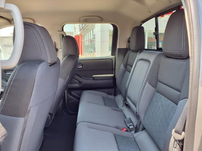 2025 Nissan Frontier Crew Cab SV