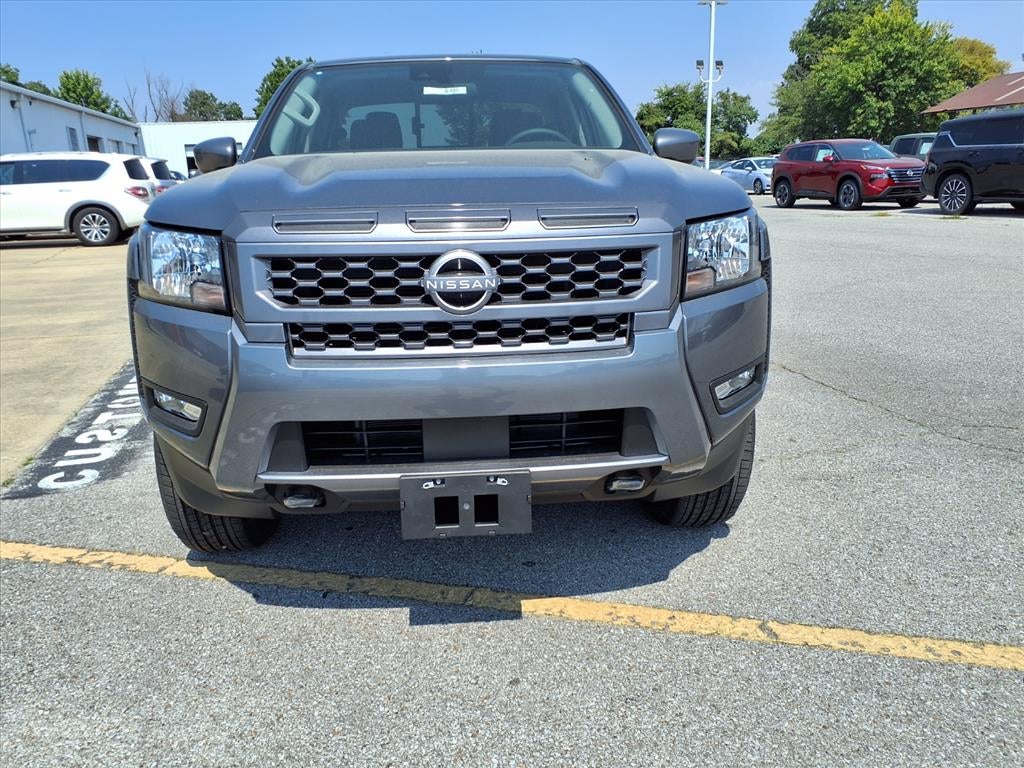 2025 Nissan Frontier Crew Cab SV