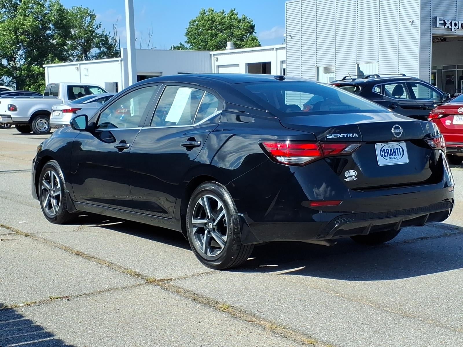 2025 Nissan Sentra SV