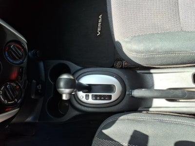 2019 Nissan Versa SV