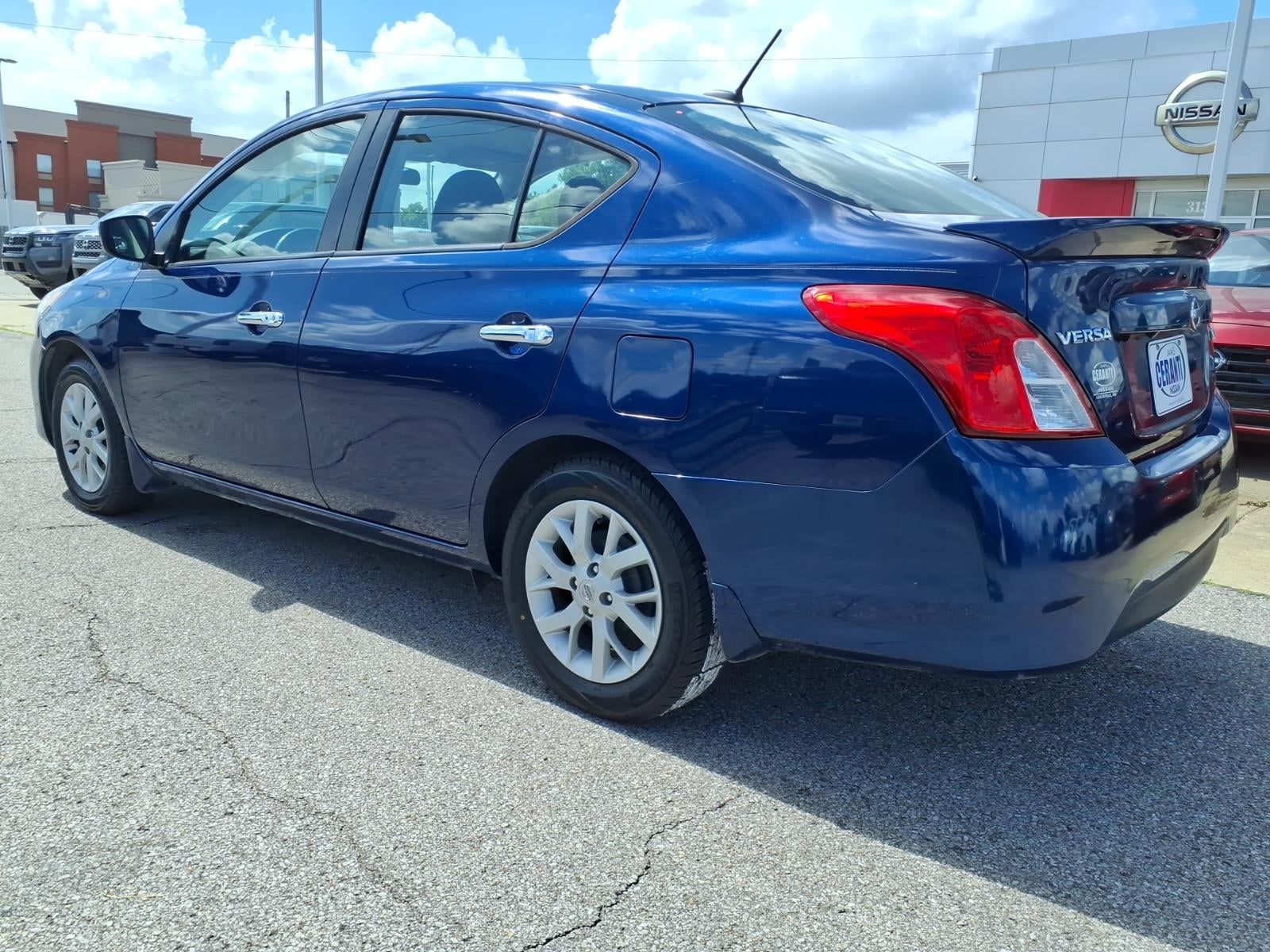2019 Nissan Versa SV