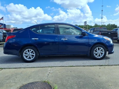 2019 Nissan Versa SV