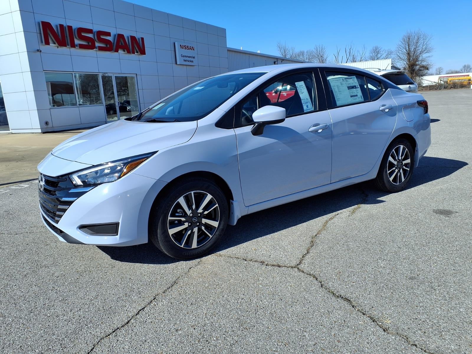 2025 Nissan Versa SV