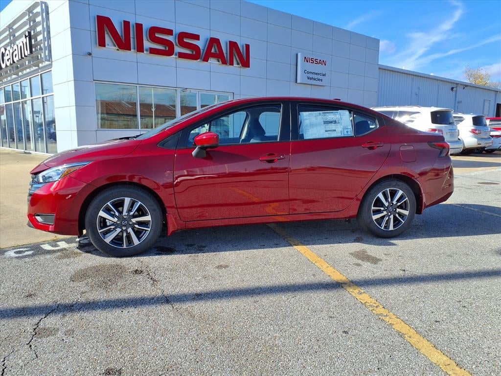 2025 Nissan Versa SV