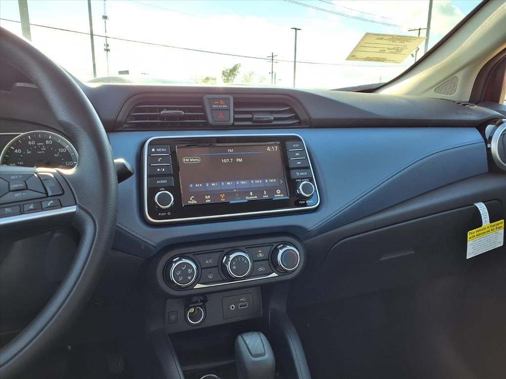 2025 Nissan Versa SV