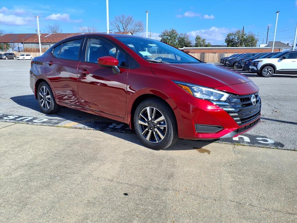 2025 Nissan Versa SV
