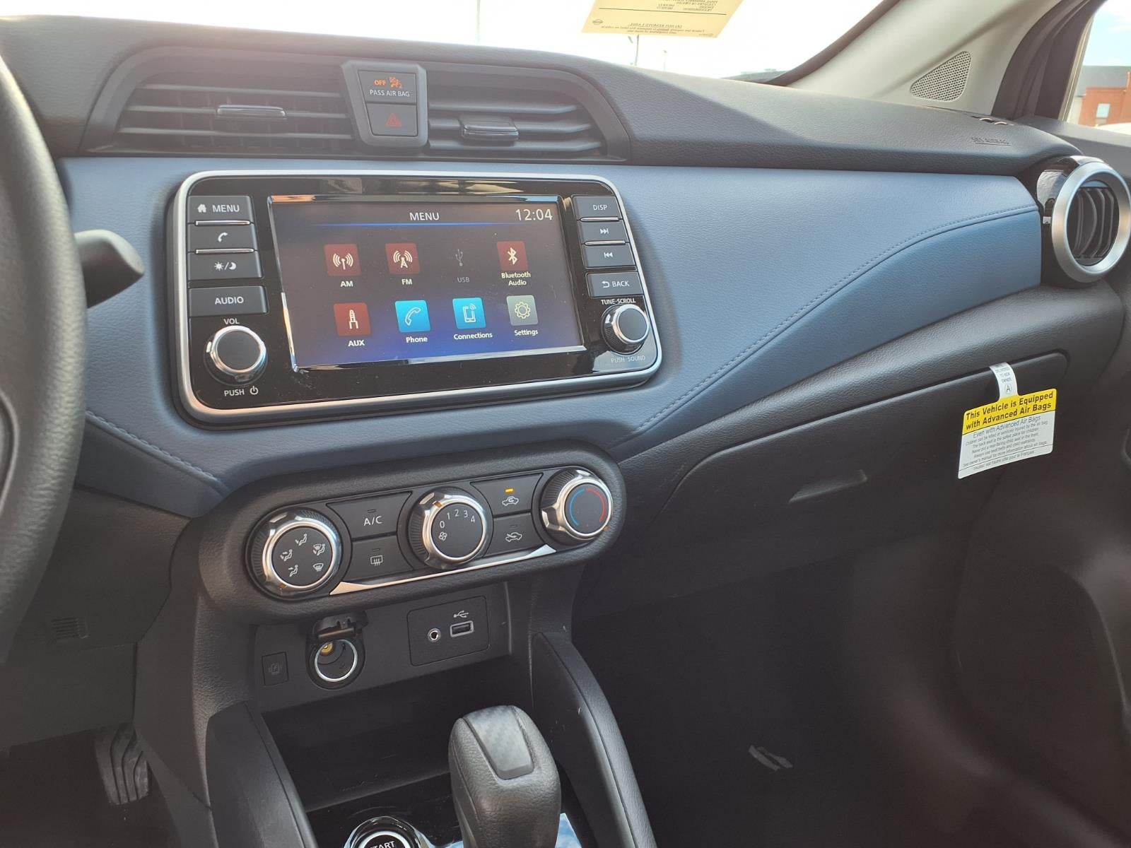 2025 Nissan Versa SV