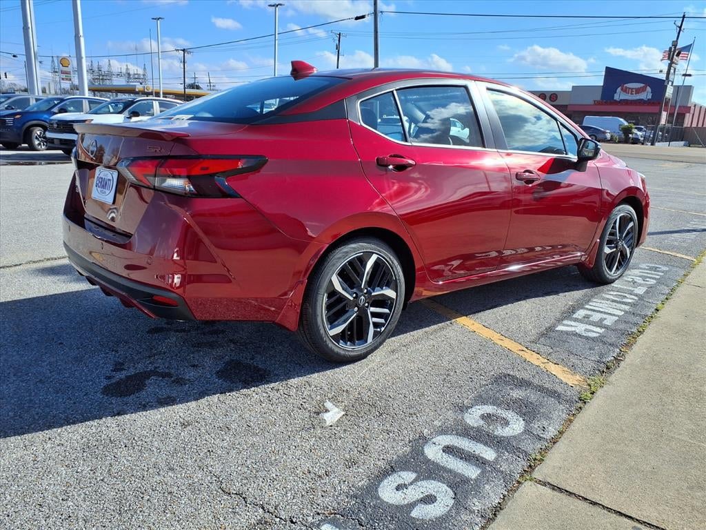 2025 Nissan Versa SR