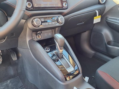 2025 Nissan Versa SR