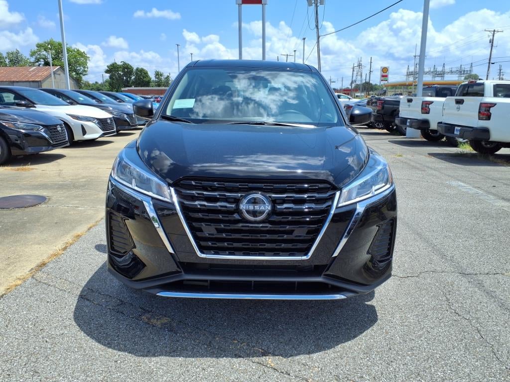 2025 Nissan Kicks Play S