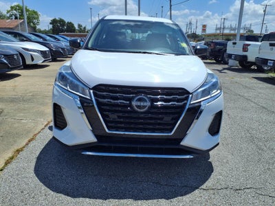 2023 Nissan Kicks S