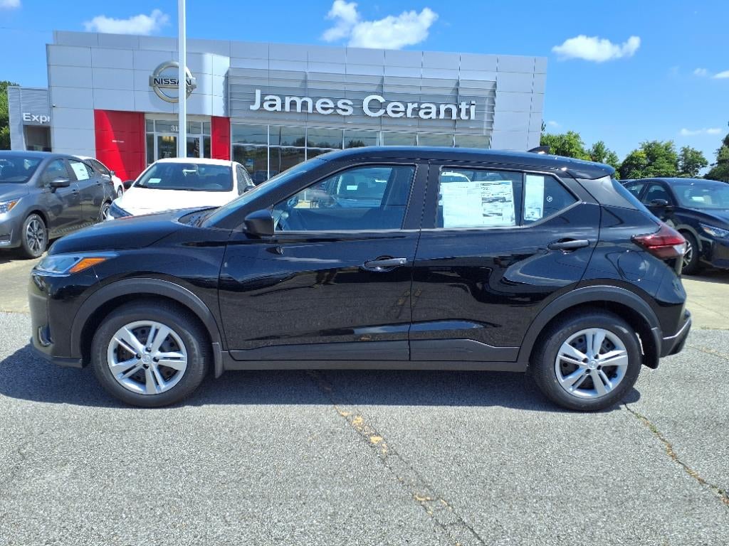 2025 Nissan Kicks Play S