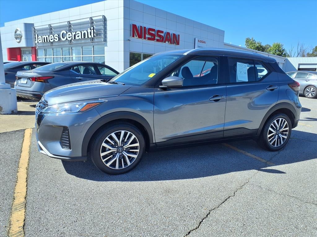 2022 Nissan Kicks SV