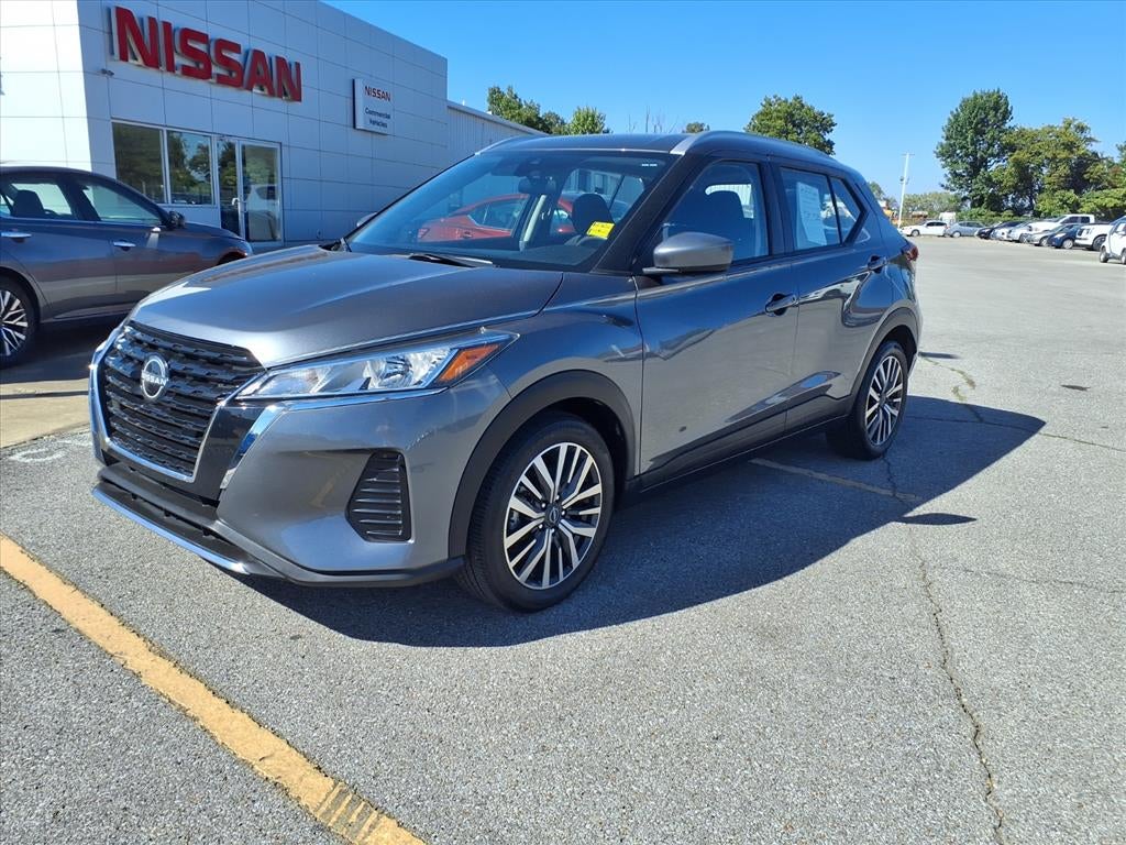 2022 Nissan Kicks SV