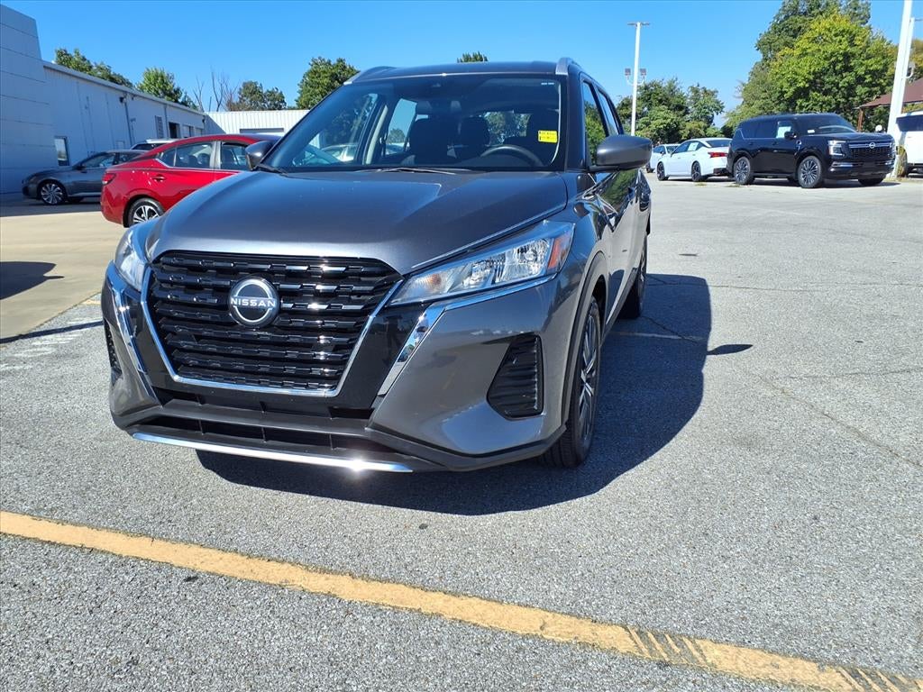 2022 Nissan Kicks SV