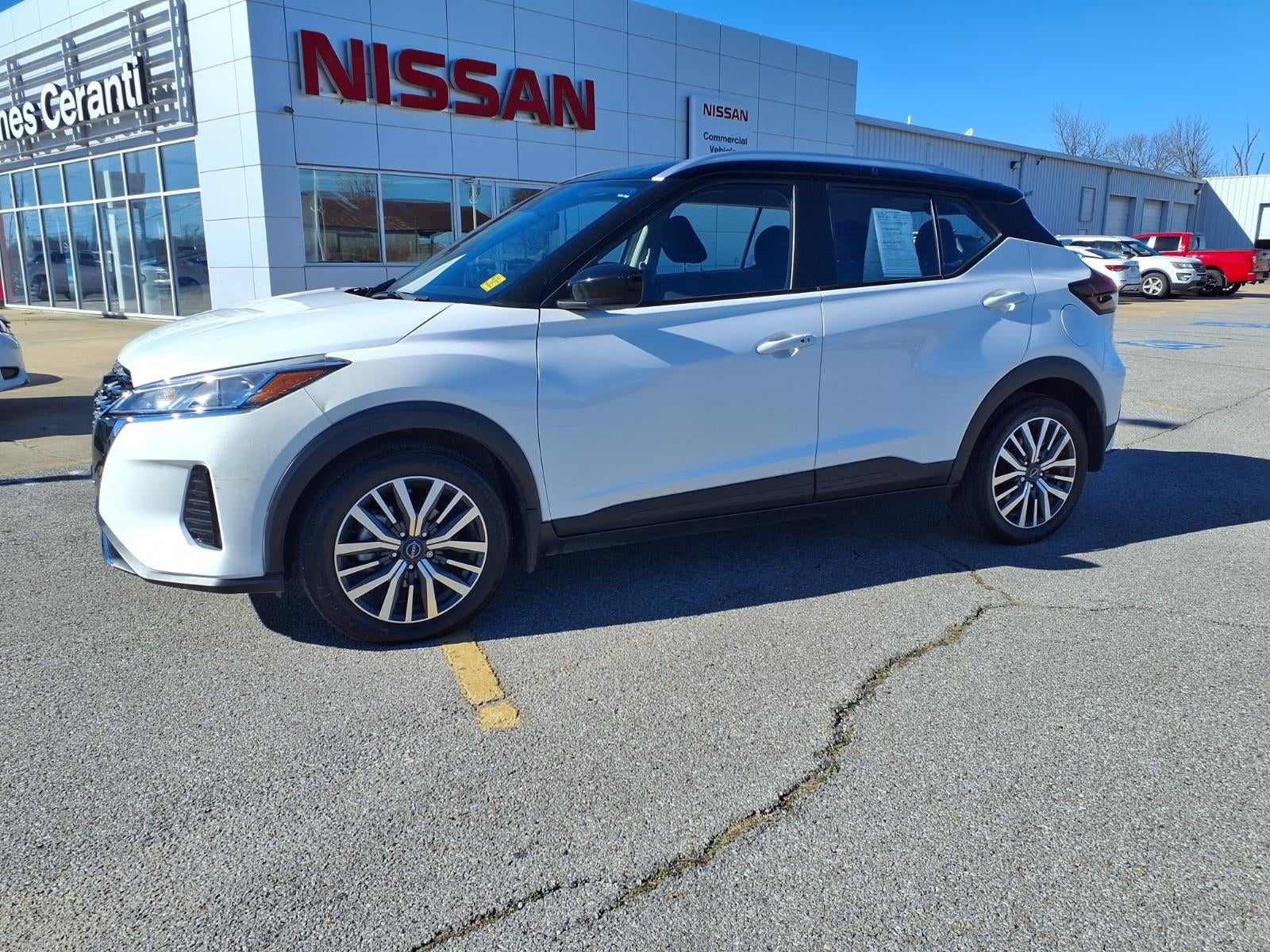 2023 Nissan Kicks SV