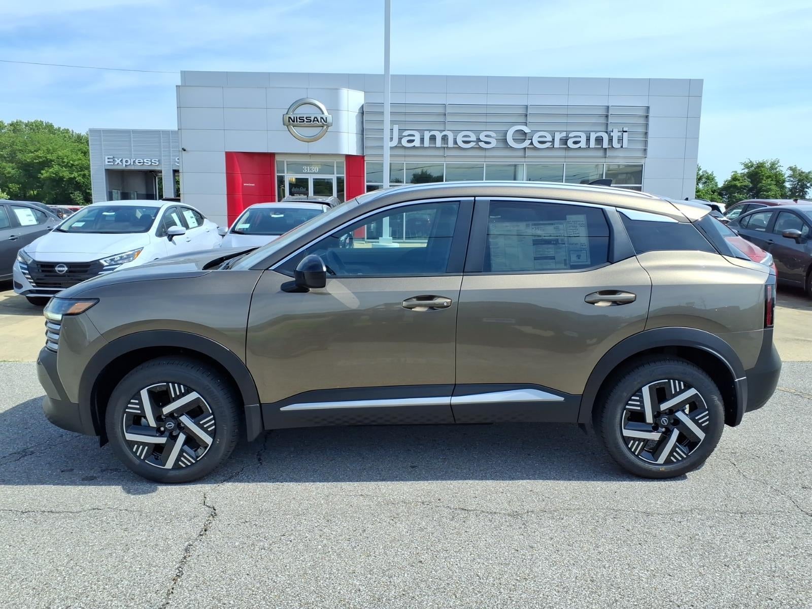 2026 Nissan Kicks SV