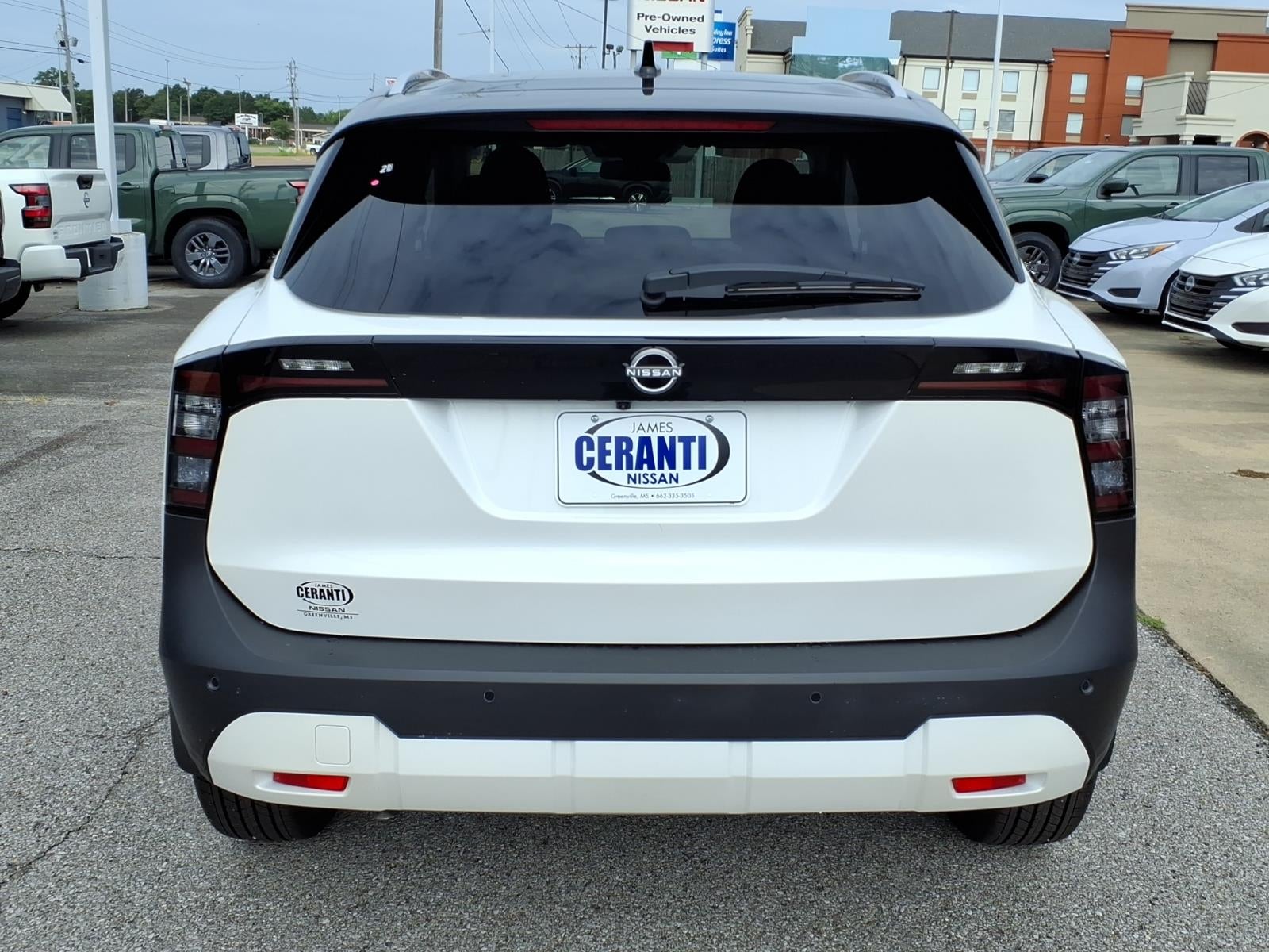 2026 Nissan Kicks SV