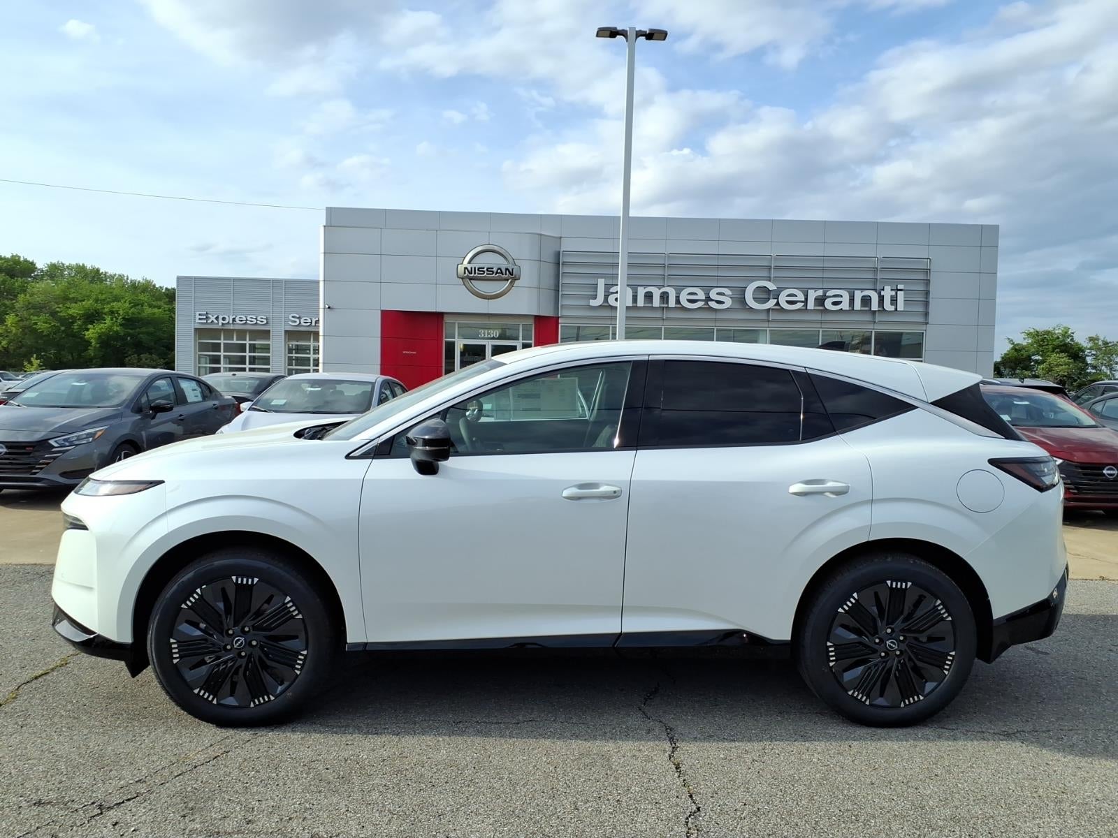 2026 Nissan Murano Platinum AWD's photo