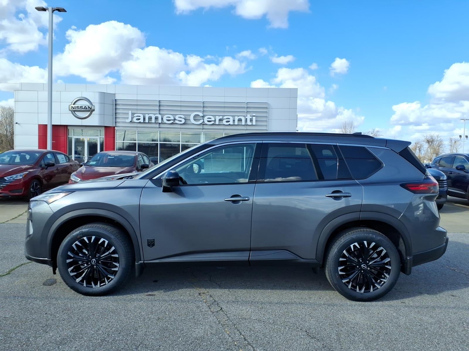 2026 Nissan Rogue Dark Armor