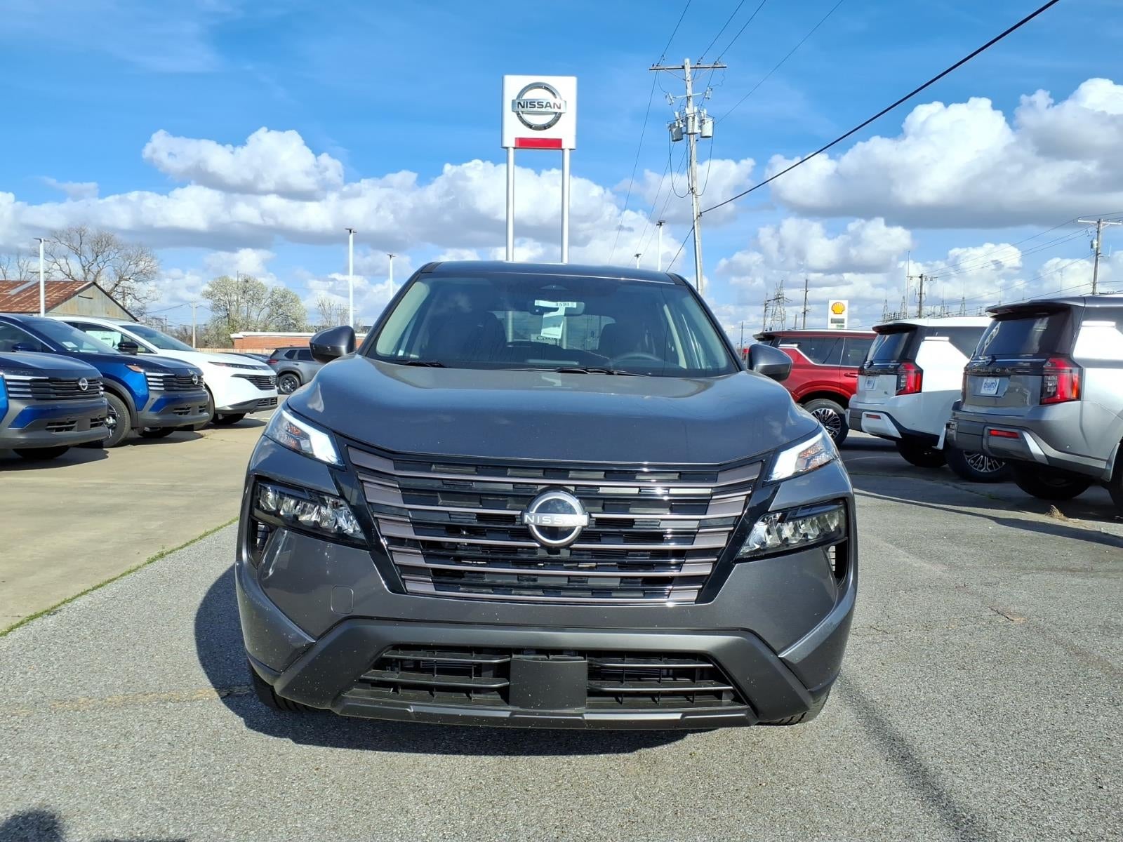 2026 Nissan Rogue SV