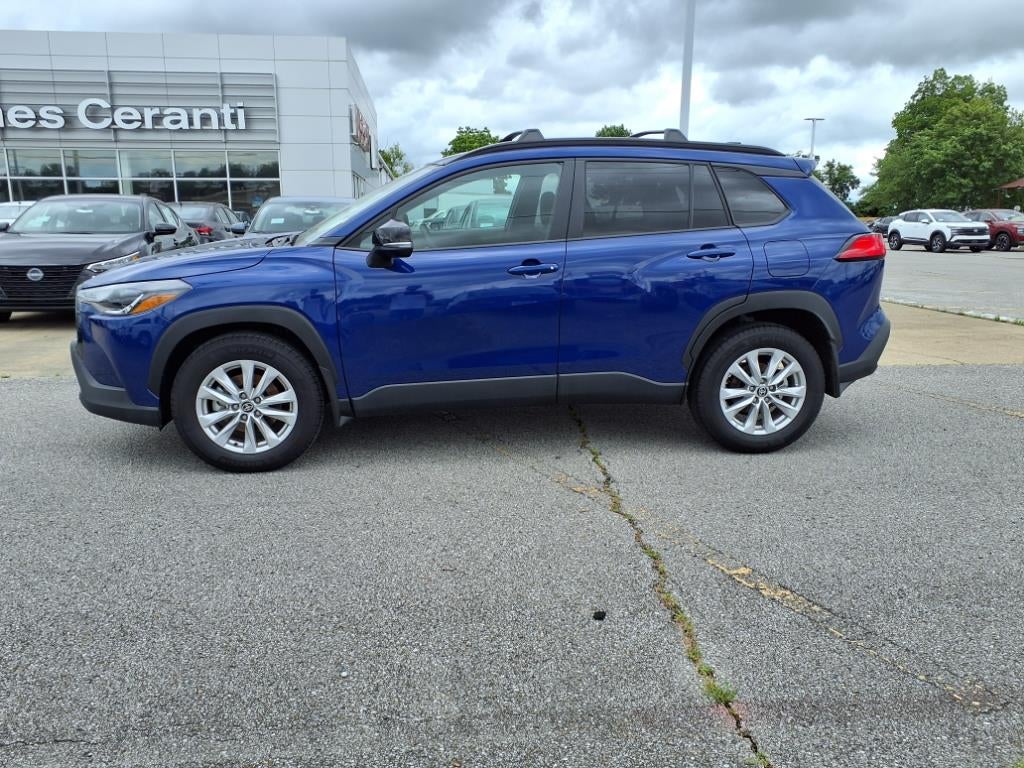 2025 Toyota Corolla Cross LE