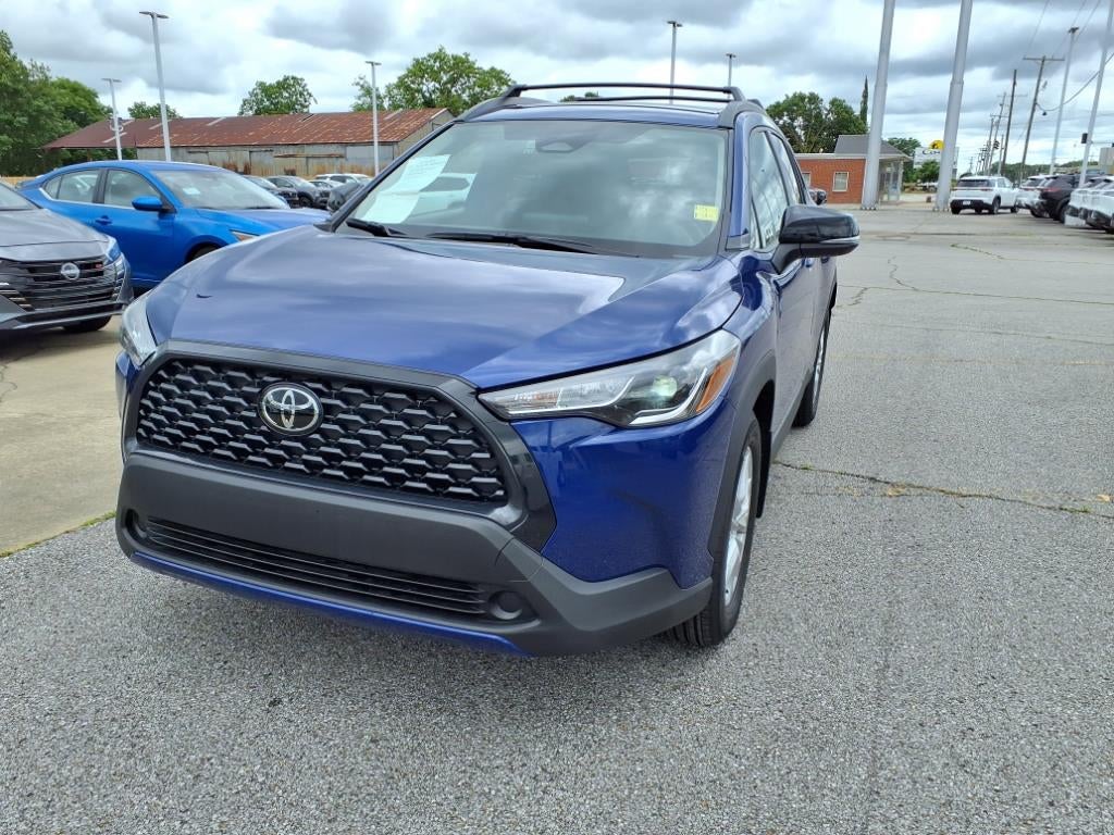 2025 Toyota Corolla Cross LE