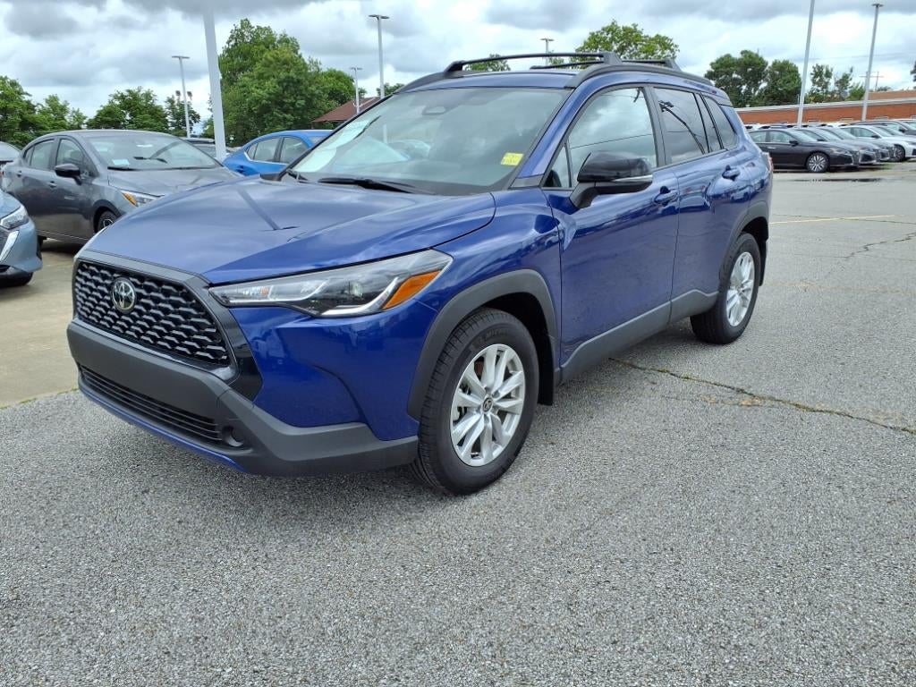 2025 Toyota Corolla Cross LE