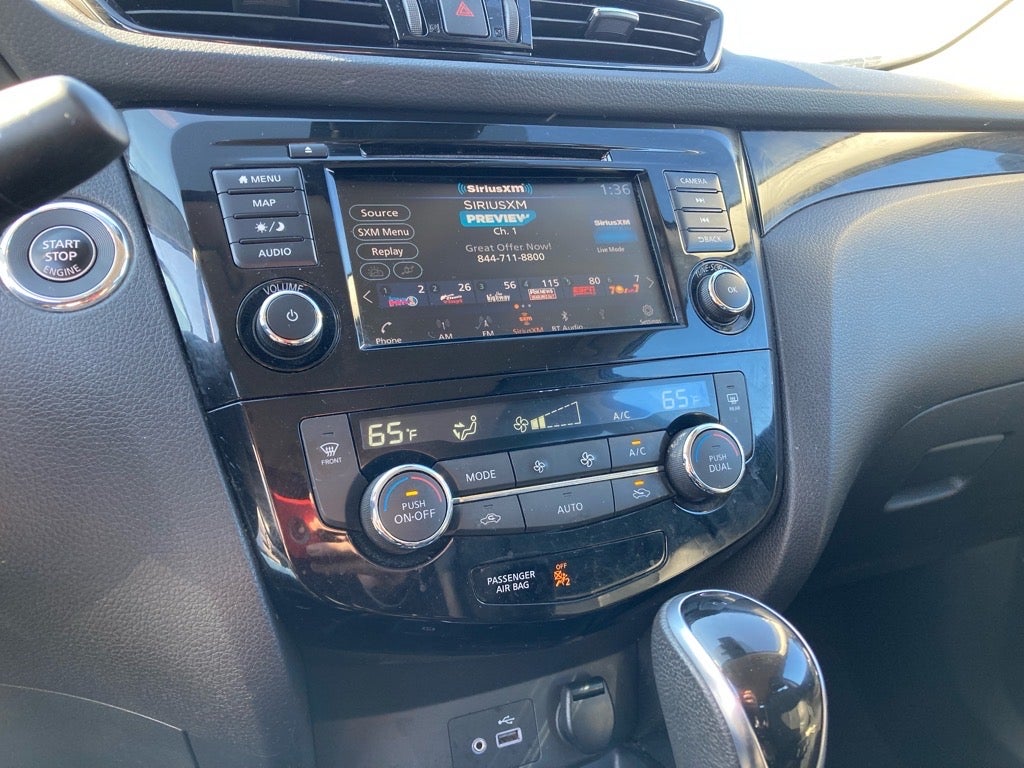 2022 Nissan Rogue Sport SL