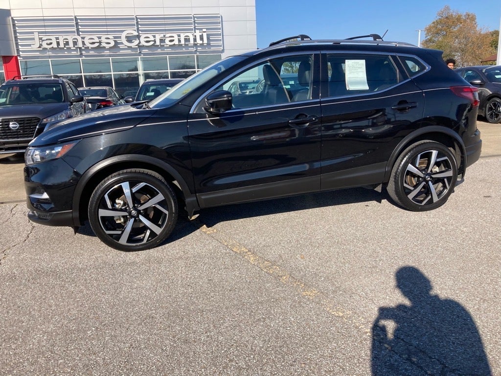 2022 Nissan Rogue Sport SL